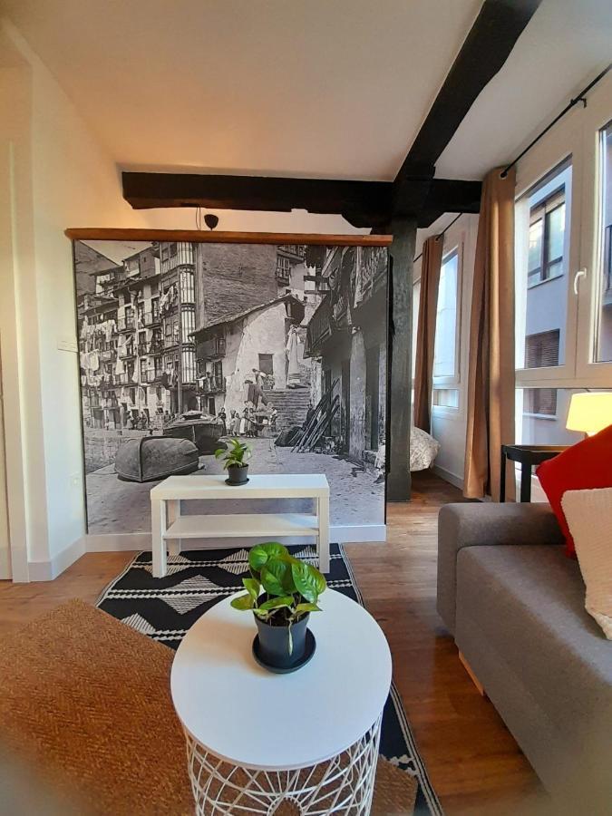 Andra Mari Apartamentu Turistikoak Bermeo Exterior photo